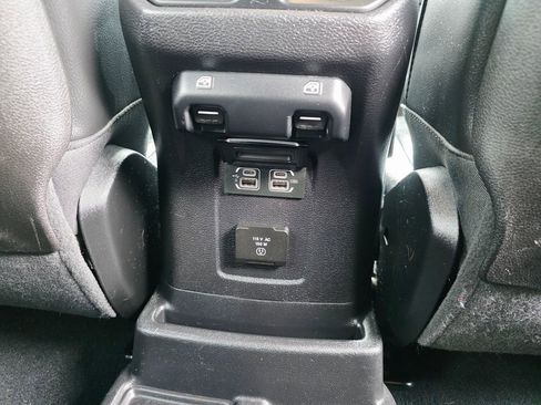 Used 2019 Jeep Wrangler Unlimited Rubicon image 30