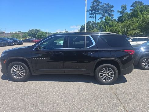 Used 2023 Chevrolet Traverse LT FWD image 8