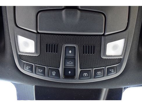 Used 2020 Ford Expedition Limited image 38