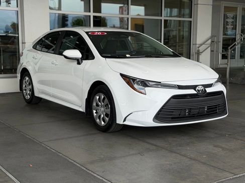 Used 2026 Toyota Corolla LE FWD image 7