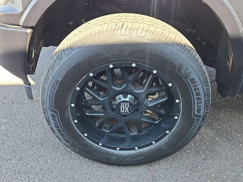 Used 2020 Ford F150 Platinum w/ Equipment Group 701A Luxury AWD/4WD image 28
