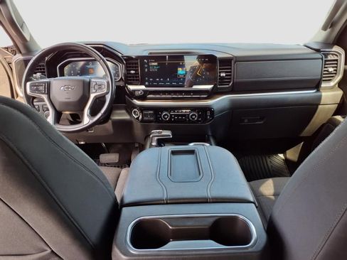 Used 2022 Chevrolet Silverado 1500 RST w/ Z71 Off-Road Package image 15