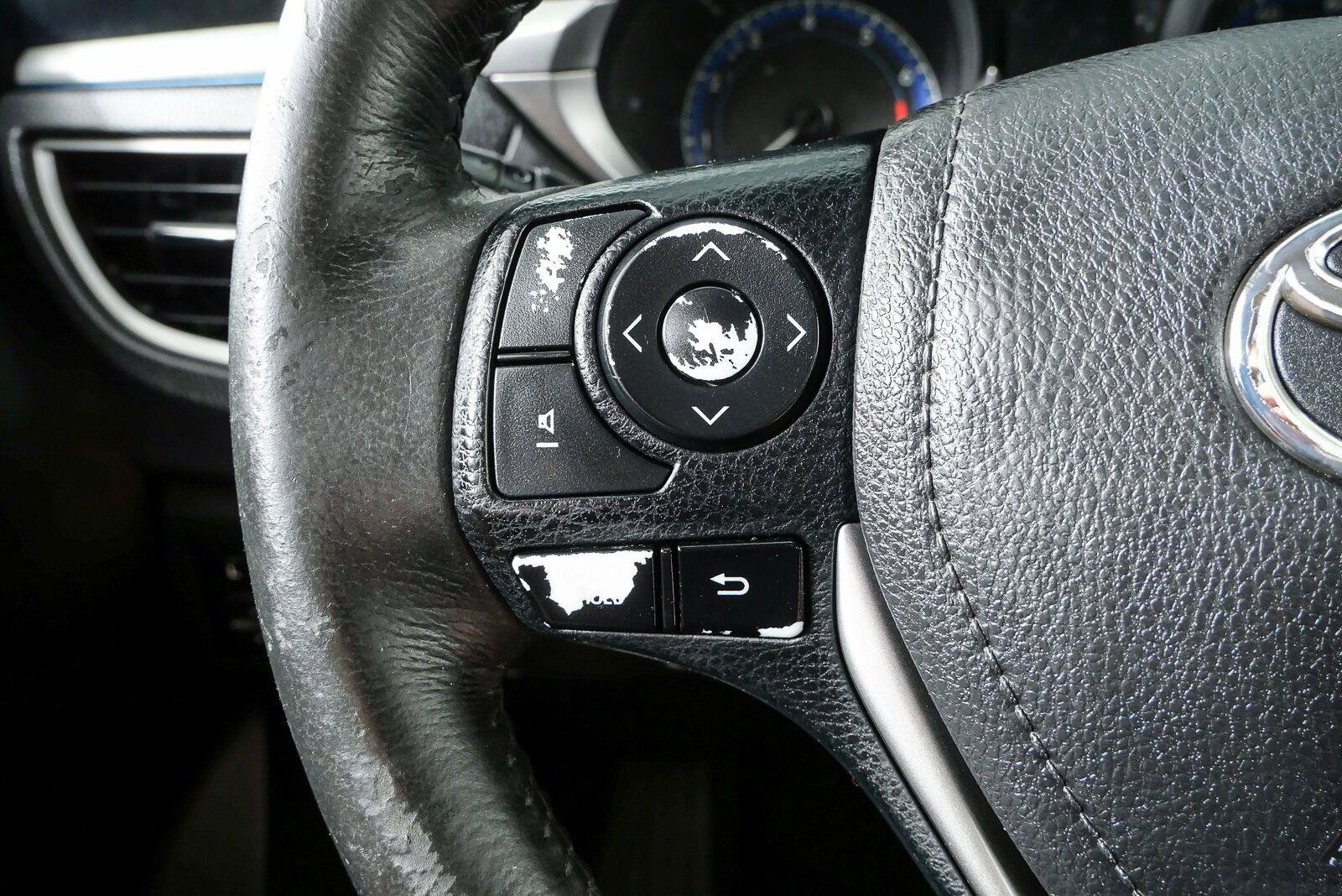 Used 2014 Toyota Corolla S FWD image 10