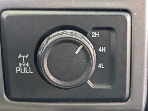 Used 2020 Ford F150 XLT w/ Equipment Group 302A Luxury AWD/4WD image 27