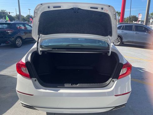 Used 2020 Honda Accord Sport image 3