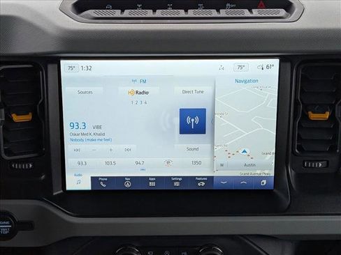 Used 2022 Ford Bronco Badlands image 12