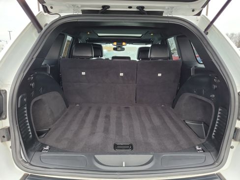 Used 2020 Jeep Grand Cherokee Limited X image 8