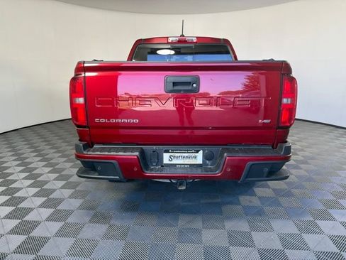 Used 2021 Chevrolet Colorado Z71 AWD/4WD image 7