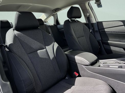 Certified 2025 Honda Accord SE image 34