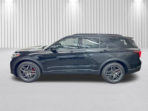 New 2026 Ford Explorer ST w/ Sun And Sound Package AWD/4WD image 8