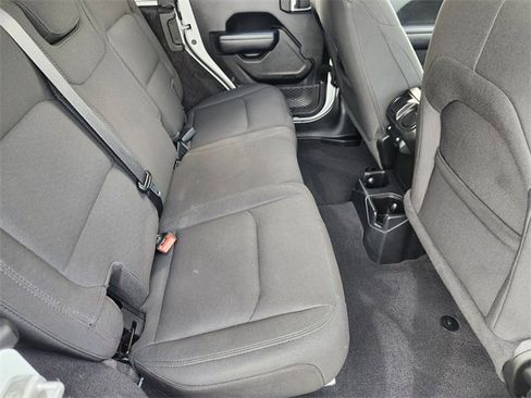 Used 2021 Jeep Wrangler Unlimited Sport image 31