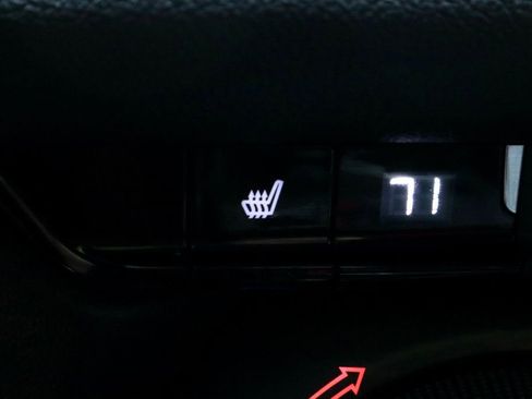 Used 2024 Chevrolet Blazer LT w/ Midnight/Sport Edition image 4