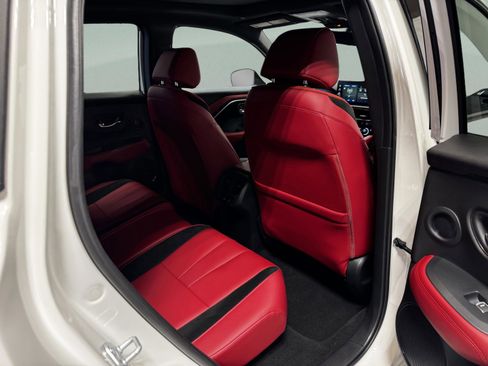 Certified 2025 Acura ADX A-Spec image 13