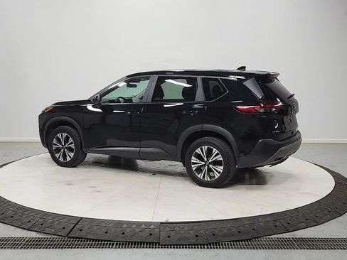 Used 2023 Nissan Rogue SV FWD image 5