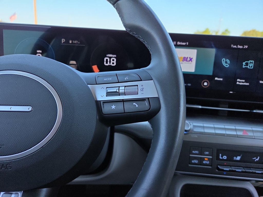 Certified 2024 Hyundai Kona SEL FWD image 21