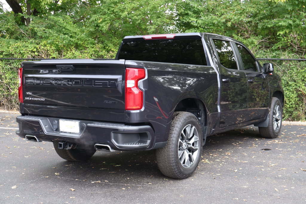 Used 2023 Chevrolet Silverado 1500 RST w/ Z71 Off-Road Package AWD/4WD image 11