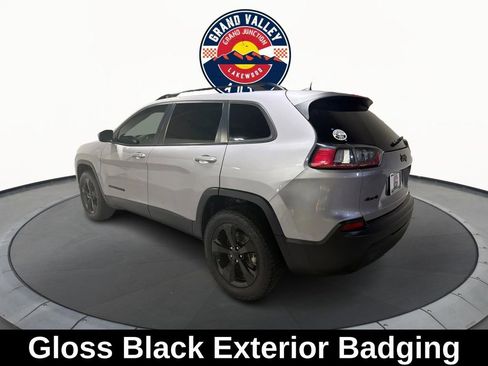 Used 2021 Jeep Cherokee Latitude Plus image 8