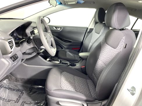 Used 2019 Hyundai Ioniq Blue FWD image 14