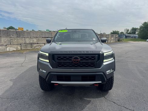 Used 2022 Nissan Frontier PRO-4X image 8