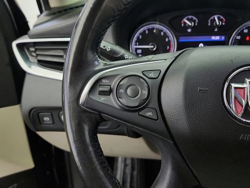 Used 2020 Buick Enclave Essence FWD image 18