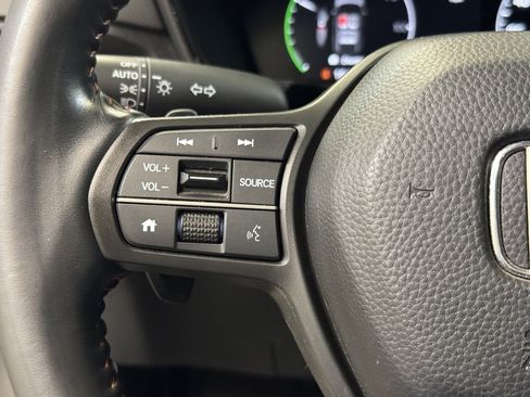 Used 2024 Honda CR-V Sport image 31