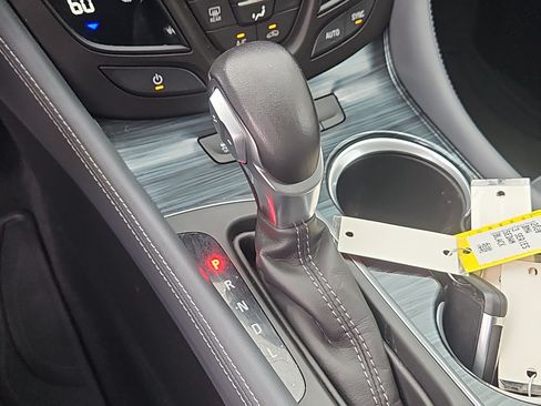 Used 2020 Buick Envision Essence FWD image 22