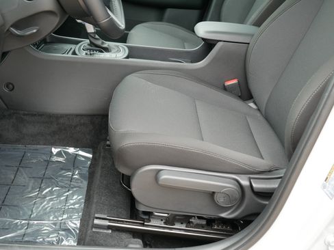 Certified 2026 Hyundai Kona SEL Sport AWD/4WD image 13