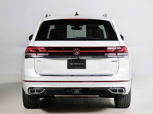 Used 2024 Volkswagen Atlas SEL Premium R-Line AWD/4WD image 7