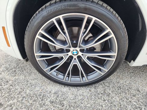 Used 2022 BMW X3 sDrive30i w/ M Sport Package 2 RWD image 12