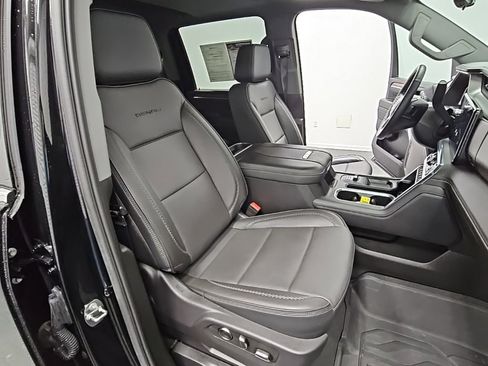 Certified 2024 GMC Sierra 3500 Denali w/ Denali Reserve Package image 41