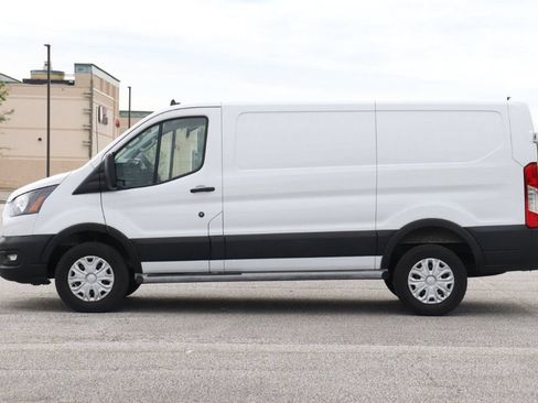 Used 2025 Ford Transit 250 Low Roof w/ Exterior Upgrade Package RWD image 6