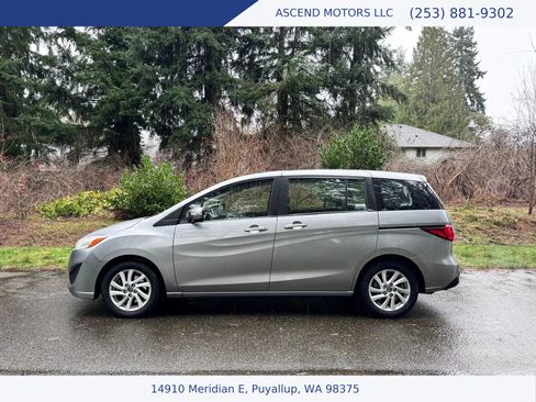 Used 2015 MAZDA MAZDA5 Sport image 2