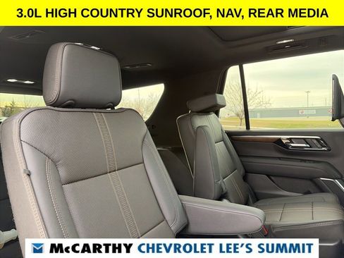 Used 2025 Chevrolet Tahoe High Country image 37