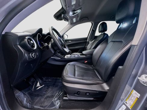 Used 2021 Alfa Romeo Stelvio Sprint w/ Nero Edizione image 12