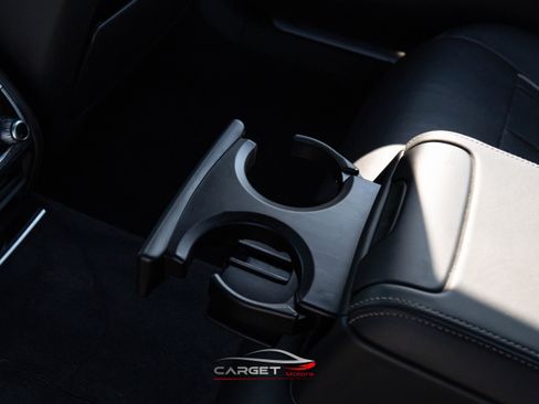 Used 2016 BMW 750i w/ M Sport Package image 22