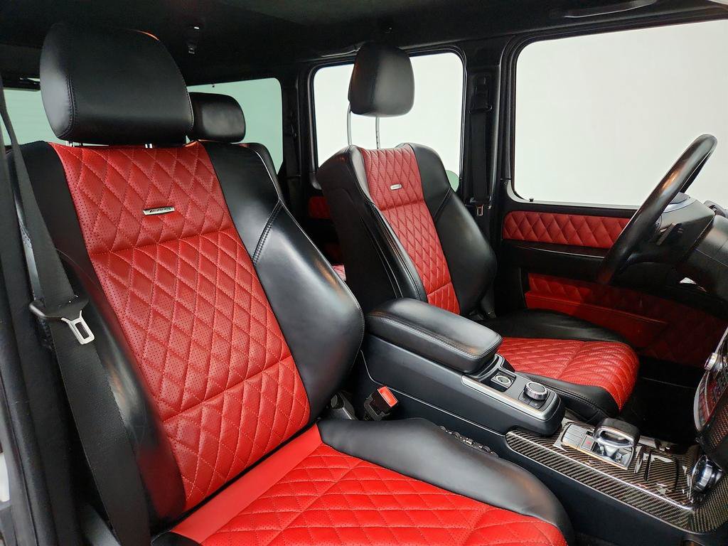 Used 2015 Mercedes-Benz G 63 AMG 4MATIC image 27