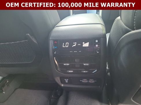 Used 2023 Jeep Grand Cherokee L Overland AWD/4WD image 20