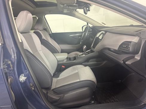 Used 2024 Subaru Outback Premium w/ Popular Package #1A image 4