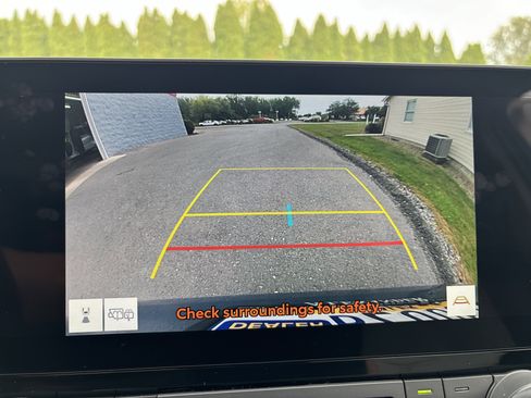 Certified 2025 Toyota Grand Highlander FWD image 28