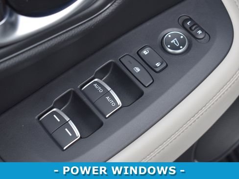 Used 2026 Honda HR-V EX-L image 7