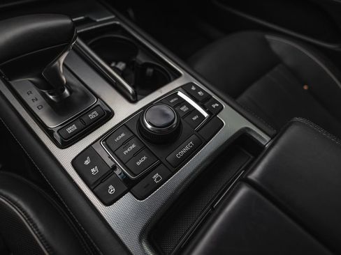 Used 2019 Genesis G80 5.0 Ultimate RWD image 16