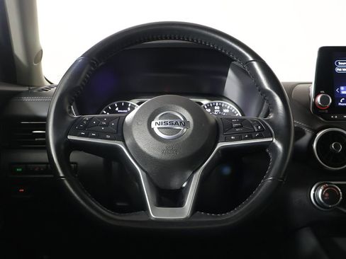 Used 2022 Nissan Sentra SV FWD image 32