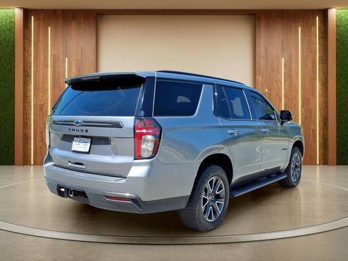 Used 2021 Chevrolet Tahoe Z71 w/ Z71 Off-Road Package AWD/4WD image 34