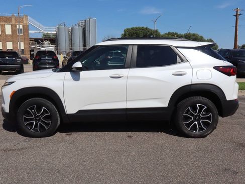 Used 2025 Chevrolet TrailBlazer ACTIV w/ Convenience Package AWD/4WD image 8