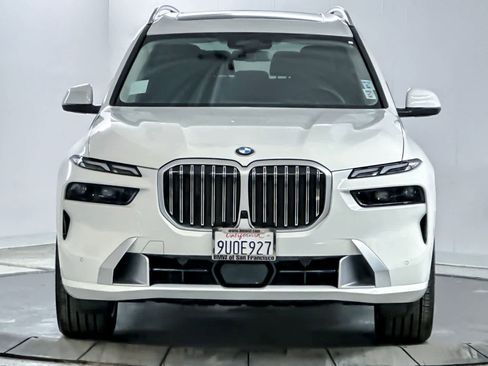 Used 2026 BMW X7 xDrive40i image 10