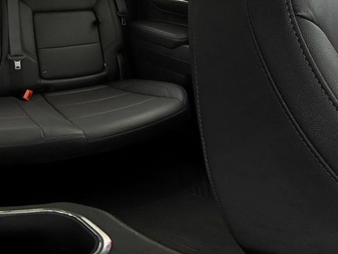 Certified 2025 Chevrolet Silverado 1500 LT Trail Boss w/ Convenience Package II AWD/4WD image 14