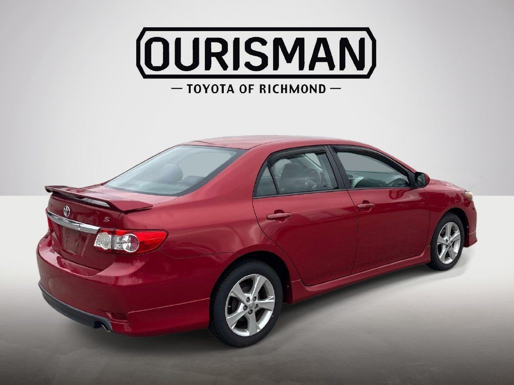 Used 2012 Toyota Corolla S FWD image 5
