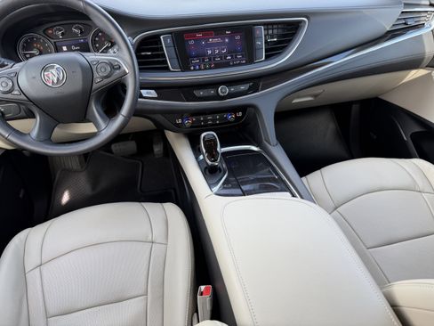 Used 2020 Buick Enclave Essence w/ Sound and Sites Package image 14