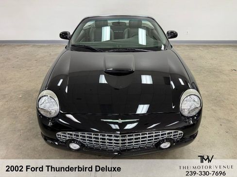 Used 2002 Ford Thunderbird Deluxe image 20