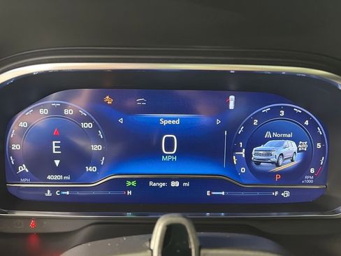 Used 2023 Chevrolet Tahoe Premier w/ Advanced Technology Package image 15